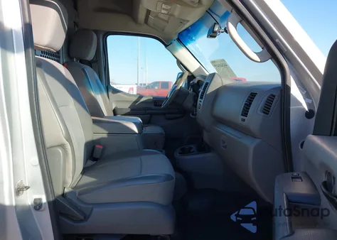 2013 Nissan Nv Cargo Nv3500 Hd Sv V8 z USA, uszkodzony, nr VIN 1N6AF0LY1DN105026